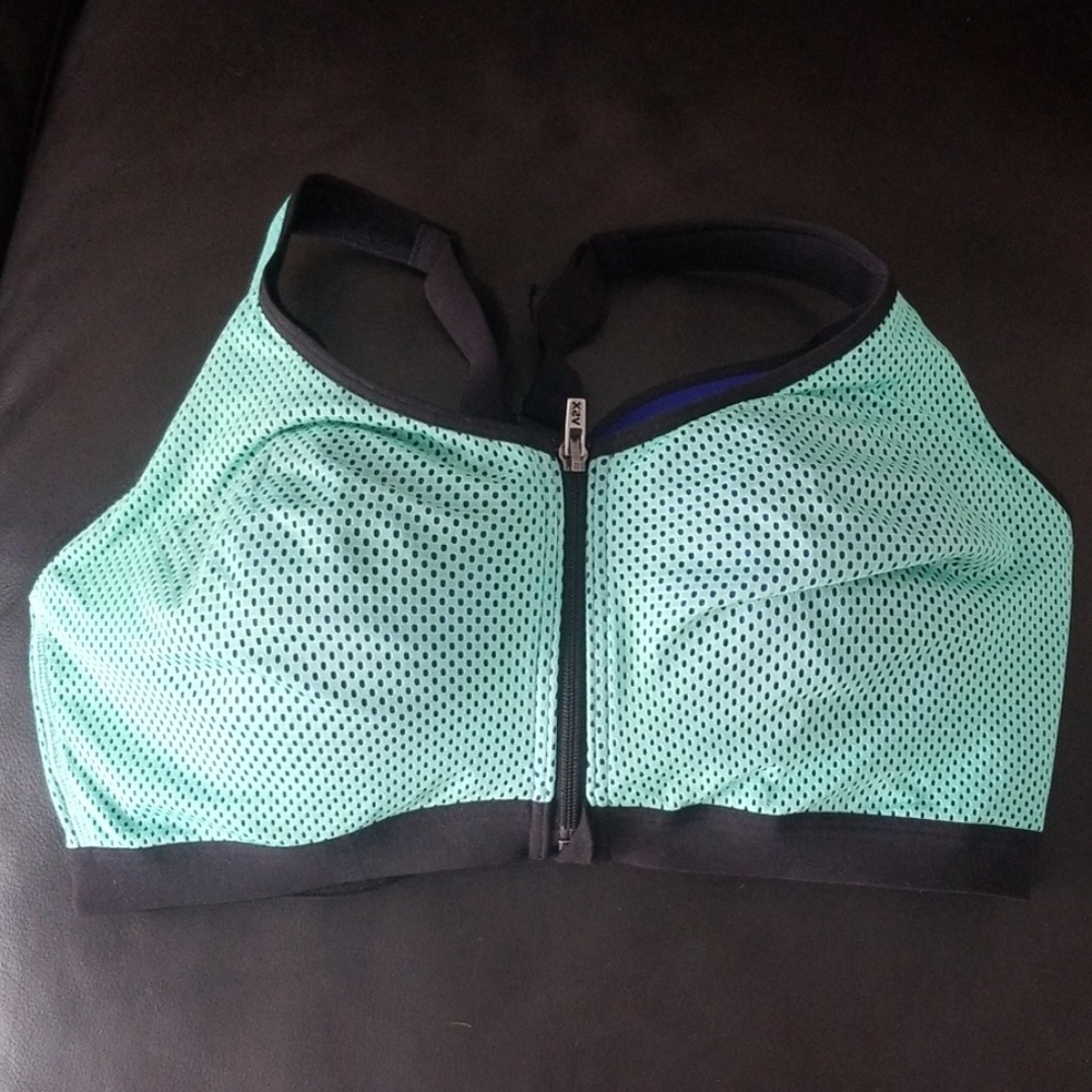 VSX front clasp and zip sports bra